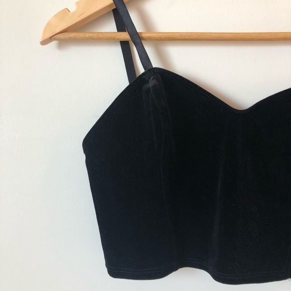 American Apparel | velvet crop top - Picture 2 of 6